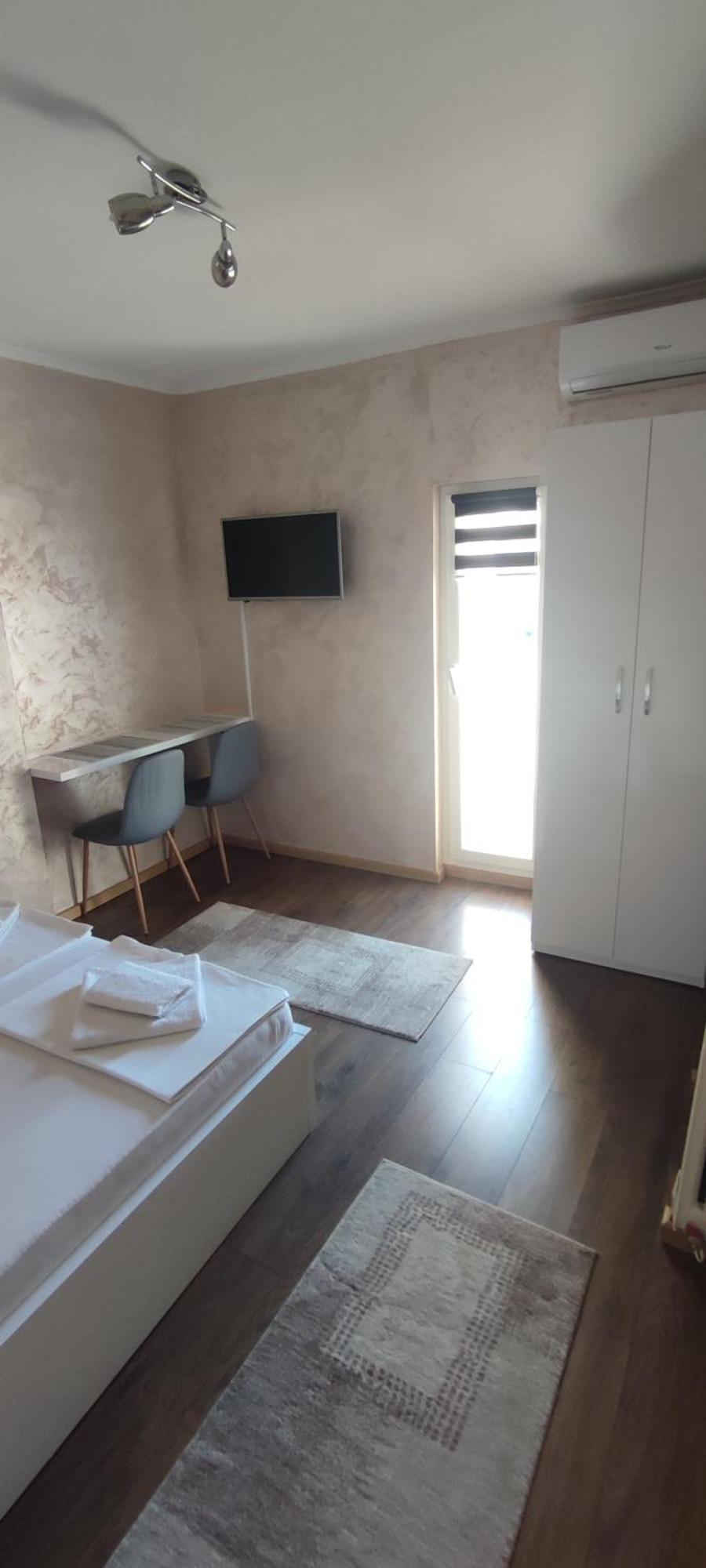 Menrat Apartment Novi Sad Exterior foto